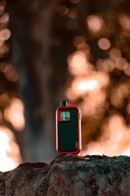 Hitz Vape device showcasing its features