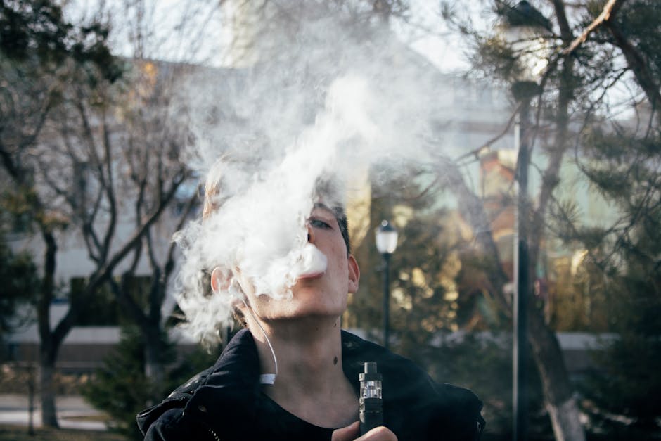 Statistics on youth vaping rates | hitzvape.com